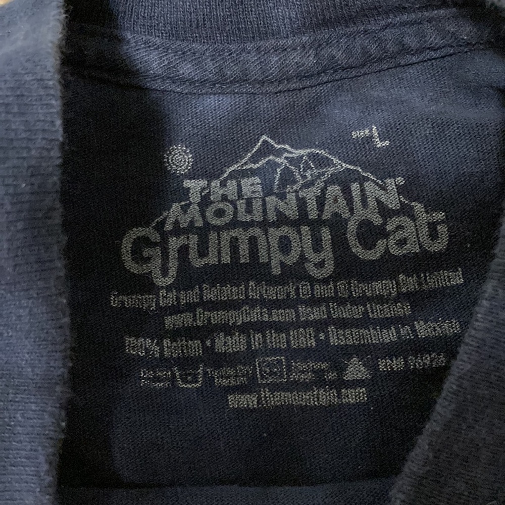 🐱 Grumpy cat t-shirt - Picture 3 of 4
